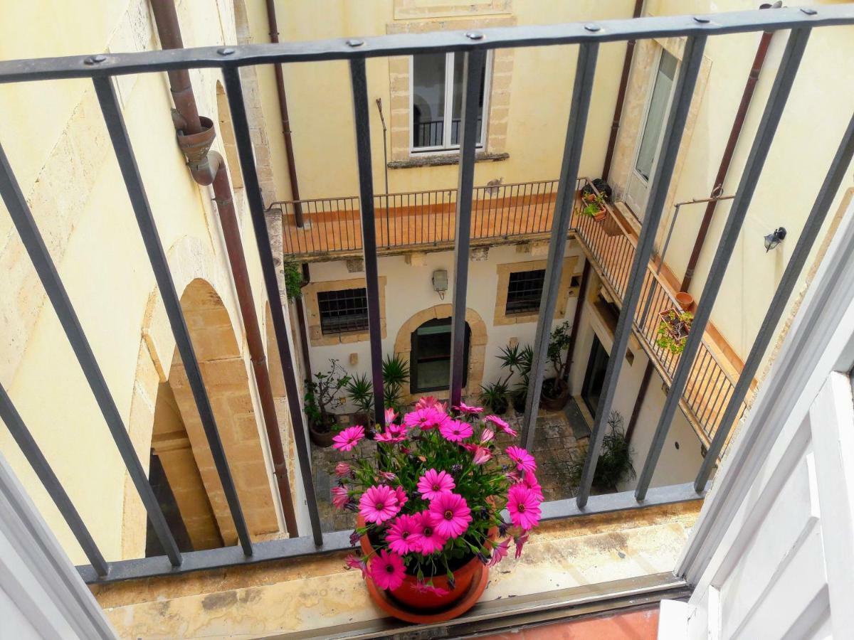 Incantevole Appartamento In Palazzo Storico Ortigia Syracuse Exterior foto